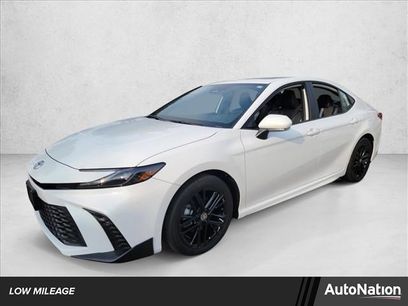 Used 2025 Toyota Camry SE