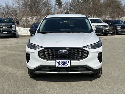 New 2025 Ford Escape PHEV image 2
