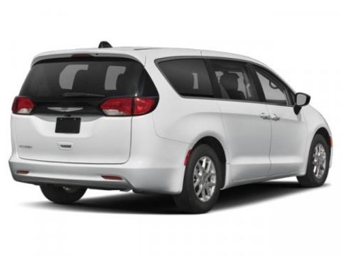 Used 2024 Chrysler Voyager LX FWD image 2