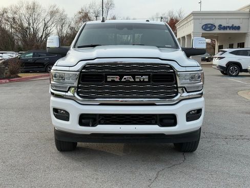 Used 2024 RAM 2500 Limited image 2