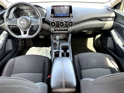 Used 2024 Nissan Sentra SV image 29