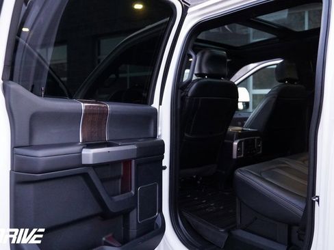 Used 2017 Ford F350 Platinum w/ Platinum Ultimate Package image 36