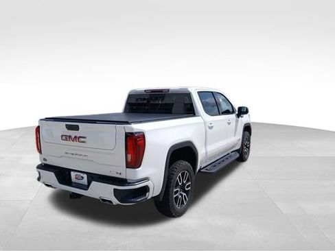 Used 2023 GMC Sierra 1500 AT4 w/ AT4 Premium Package AWD/4WD image 5