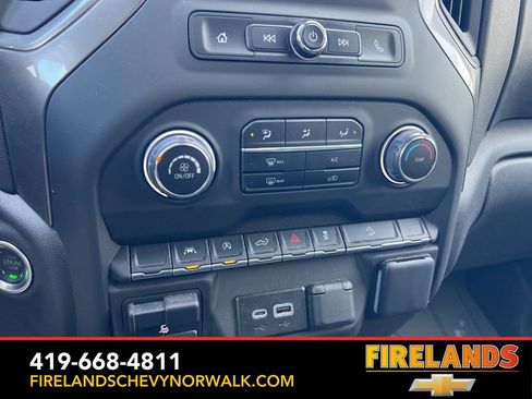 Used 2025 Chevrolet Silverado 1500 Custom Trail Boss w/ Turbomax Blackout Package image 25
