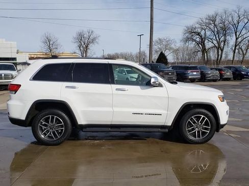 Used 2021 Jeep Grand Cherokee Limited w/ Trailer Tow Group IV image 10