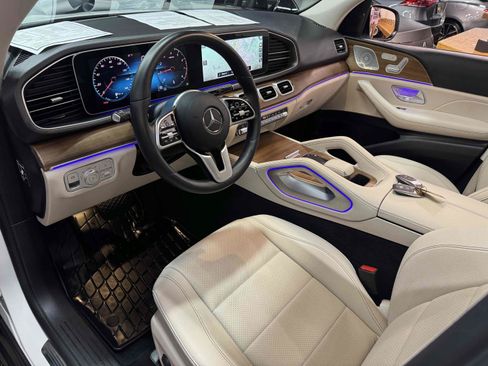 Used 2022 Mercedes-Benz GLE 350 4MATIC image 4