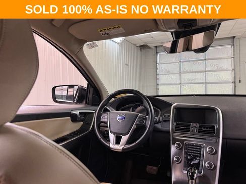 Used 2016 Volvo XC60 T6 AWD/4WD image 24