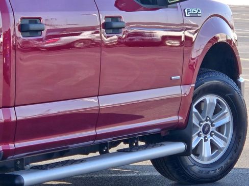Used 2016 Ford F150 XLT image 12