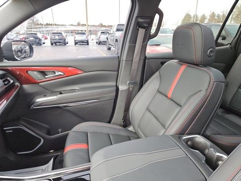 Certified 2024 Chevrolet Traverse RS w/ LPO, Floor Liner Package image 34