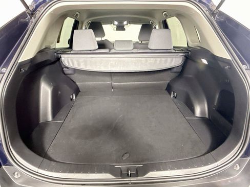 Certified 2025 Toyota RAV4 XLE FWD image 38