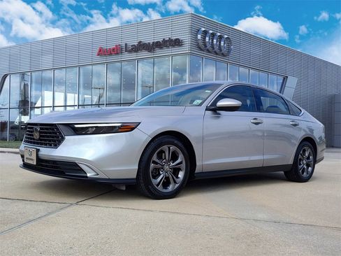 Used 2023 Honda Accord EX image 1