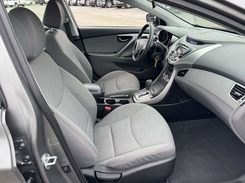 Used 2013 Hyundai Elantra GLS image 14