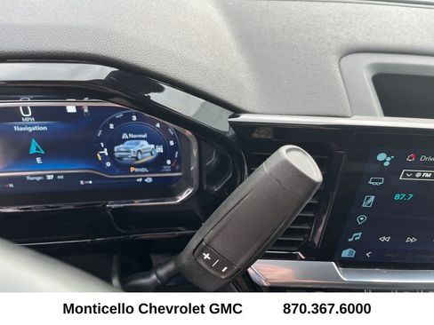 Used 2023 Chevrolet Silverado 1500 LT image 17