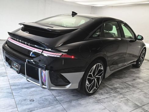 Used 2023 Hyundai Ioniq 6 SEL w/ Cargo Package AWD/4WD image 6