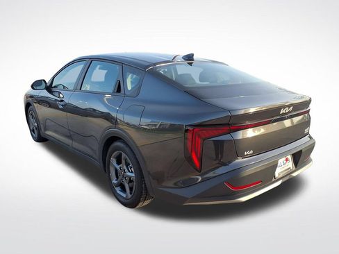 Used 2025 Kia K4 FWD image 12