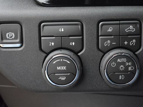 New 2026 Chevrolet Silverado 2500 LT w/ Trail Boss Package image 33