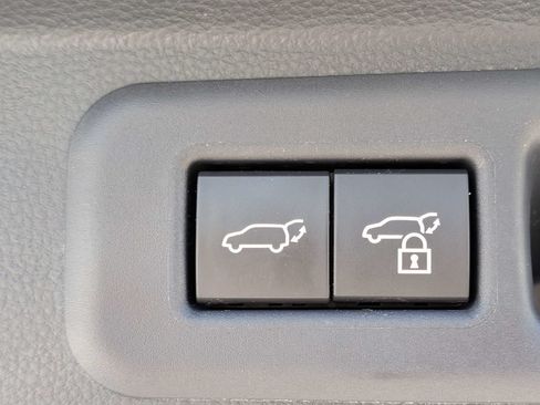 Used 2024 Toyota Sequoia TRD Pro AWD/4WD image 15