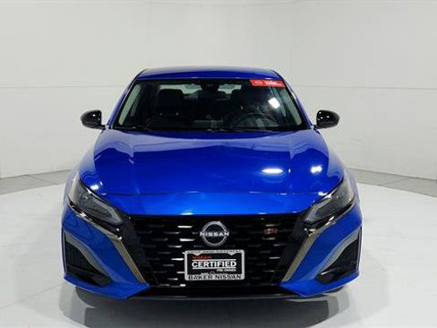 Certified 2025 Nissan Altima 2.5 SR FWD image 2