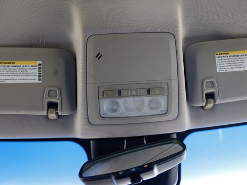 Used 2016 Chevrolet Cruze LT image 39