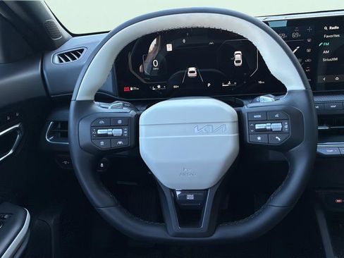 New 2026 Kia K4 GT-Line image 18