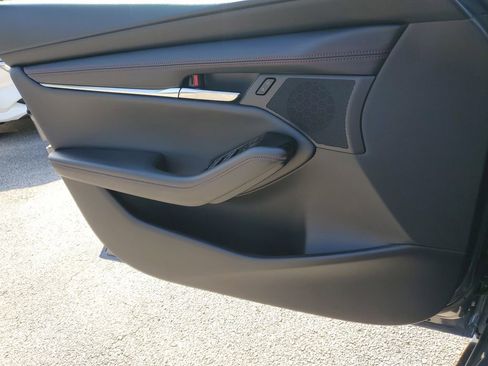 New 2026 MAZDA MAZDA3 Carbon image 19