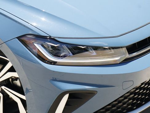 Certified 2026 Volkswagen Jetta SEL FWD image 2