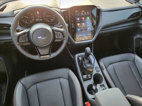 Certified 2025 Subaru Crosstrek 2.5i Limited w/ Crosstrek Mirror Package image 15