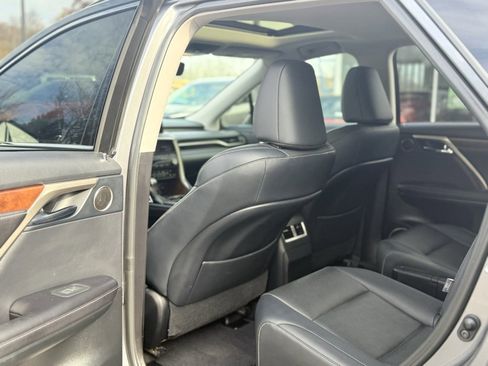 Used 2020 Lexus RX 350L FWD w/ Premium Package image 19