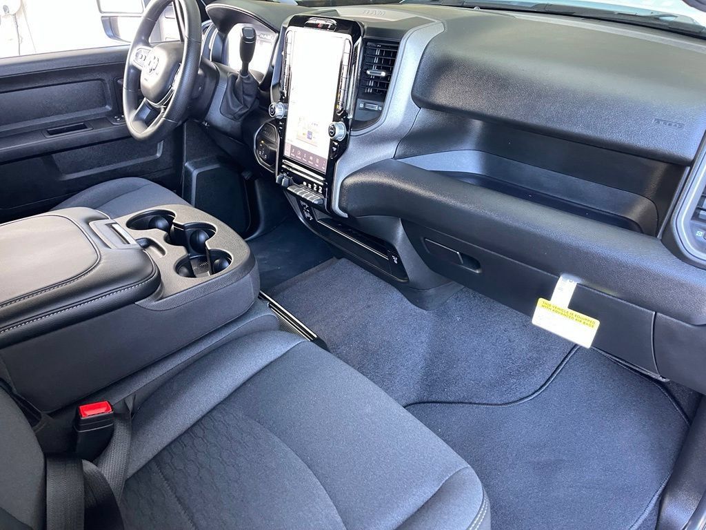 New 2026 RAM 3500 Tradesman AWD/4WD image 16