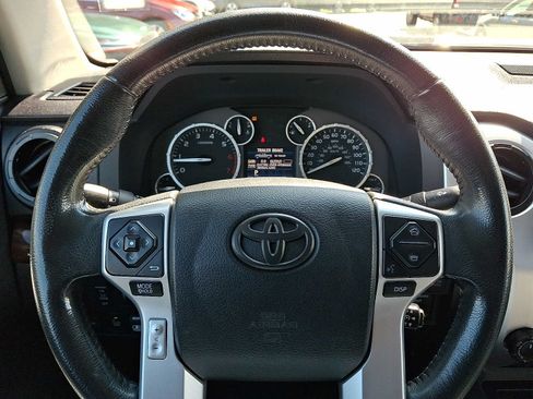 Used 2016 Toyota Tundra Limited w/ Limited Premium Package AWD/4WD image 18