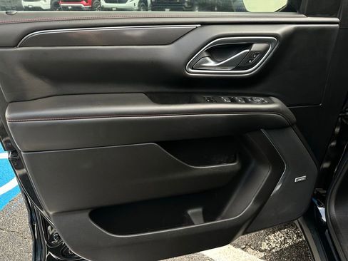 Used 2021 Chevrolet Suburban RST w/ Rear Media and Nav Package image 11