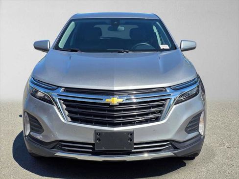 Used 2024 Chevrolet Equinox LT AWD/4WD image 8