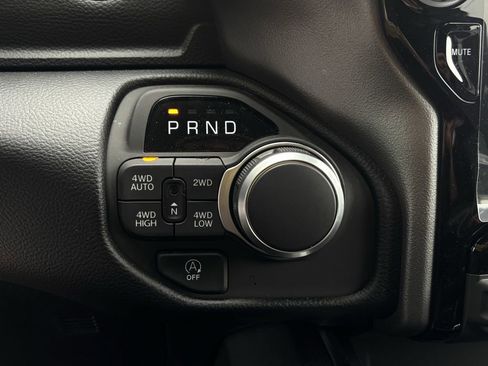 New 2026 RAM 1500 Big Horn AWD/4WD image 21
