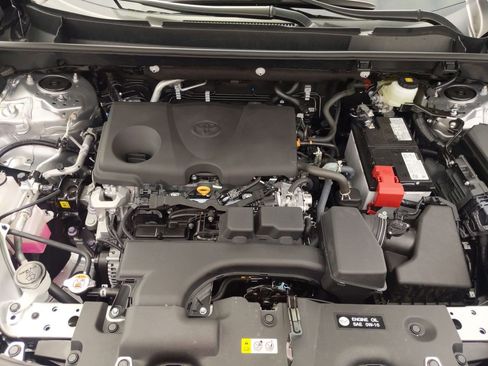 Used 2023 Toyota RAV4 XLE Premium image 22