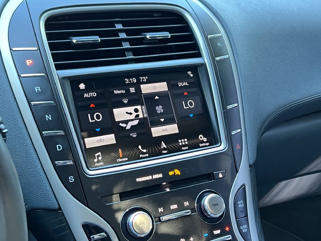 Used 2019 Lincoln Nautilus Reserve w/ Ultimate Package FWD image 34