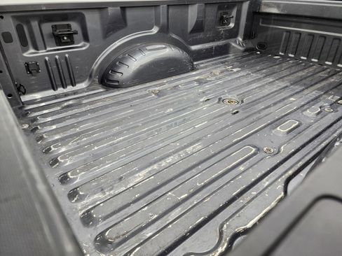 Used 2022 Ford F350 XLT w/ XLT Premium Package image 5