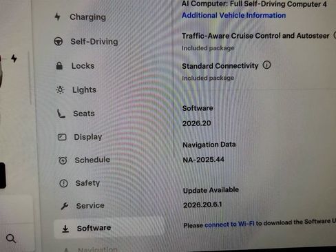 Used 2025 Tesla Model Y Long Range AWD/4WD image 18