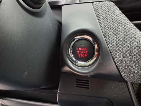 New 2026 Subaru Outback Limited image 12