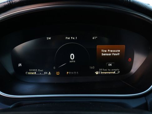 Used 2019 Lincoln Nautilus Reserve image 24