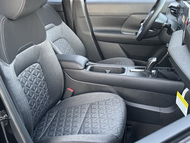 New 2026 Nissan Kicks SV FWD image 8