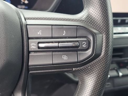 Used 2024 Chevrolet Colorado Trail Boss w/ LPO, Dark Essentials Package AWD/4WD image 34