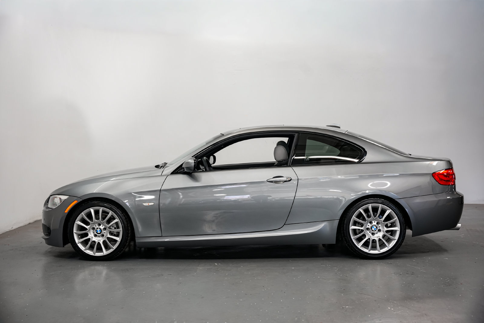 Used 2013 BMW 328i Coupe RWD image 7