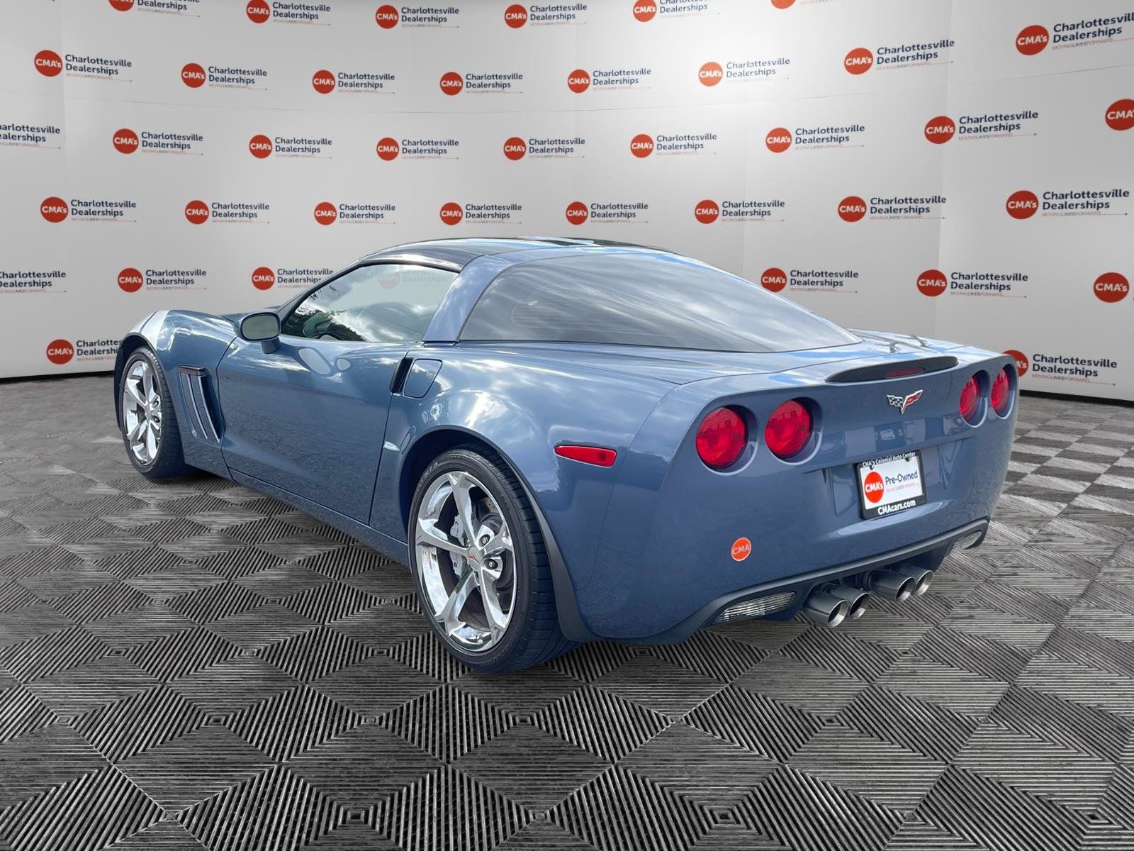 Used 2012 Chevrolet Corvette Grand Sport w/ 2LT Preferred Equipment Group RWD image 3