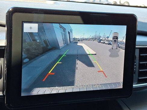 Certified 2023 Ford Explorer XLT w/ Equipment Group 202A image 21