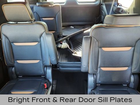 Used 2022 GMC Yukon AT4 w/ Max Trailering Package image 17