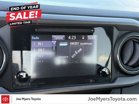 Used 2018 Toyota Tacoma TRD Off-Road image 15