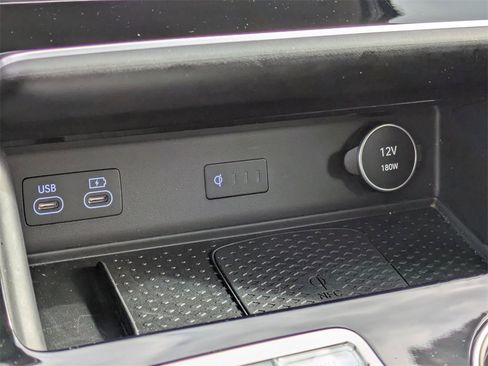 Used 2025 Genesis GV80 2.5T image 22