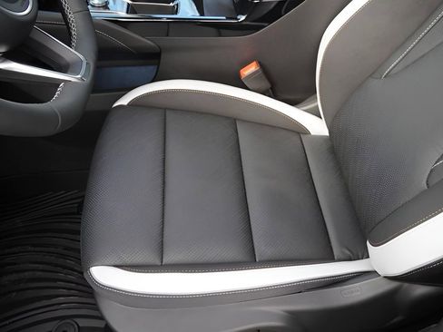 New 2026 Buick Envision Sport Touring image 9