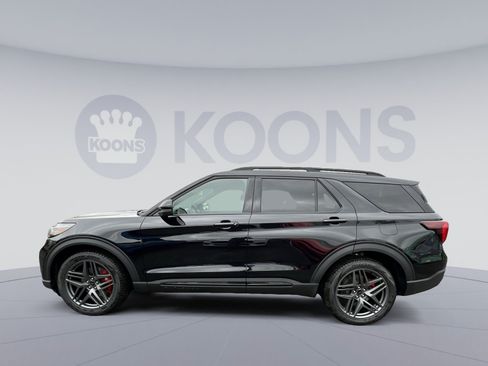 New 2026 Ford Explorer ST w/ Sun And Sound Package AWD/4WD image 13