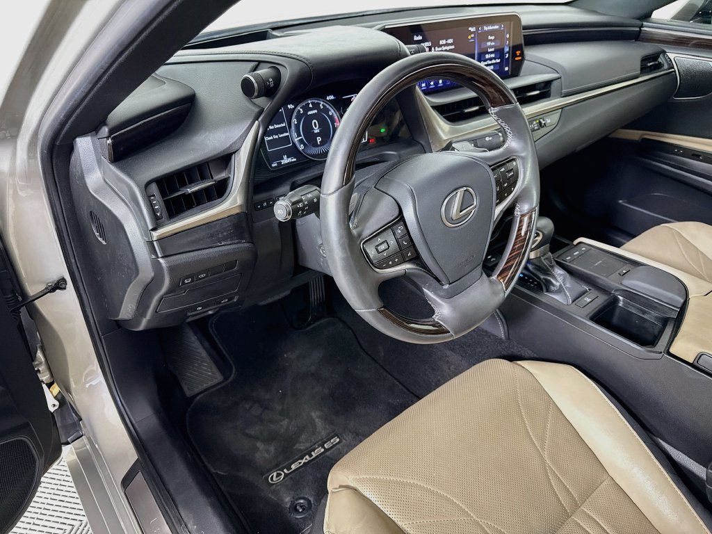 Certified 2021 Lexus ES 350 Ultra Luxury w/ Accessory Package 2 FWD image 9